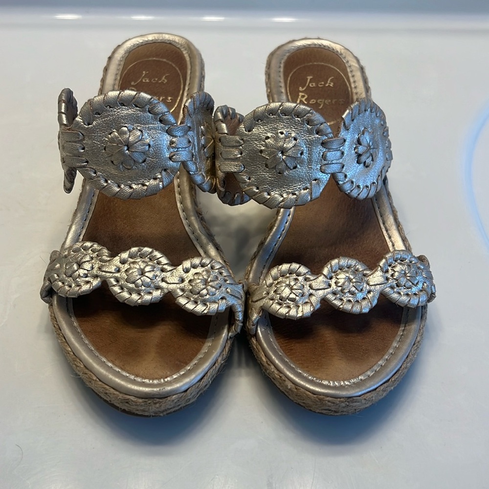 Jack Rogers platinum wedge 5.5